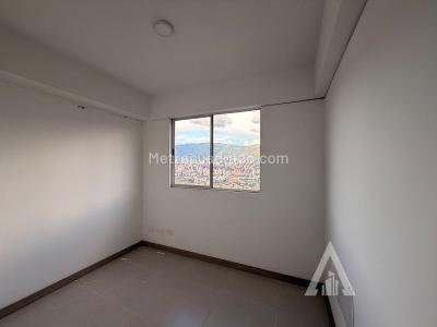 Apartamento de 3 alcobas en arriendo en Santa Maria Nro 3, Itagüí, 78 m² · foto 2 de 15