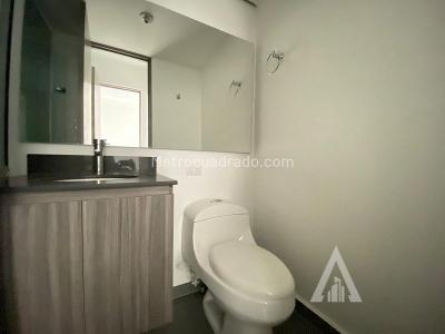 Apartamento de 3 alcobas en arriendo en Av Las Palmas, Medellín, 76 m² · foto 7 de 12
