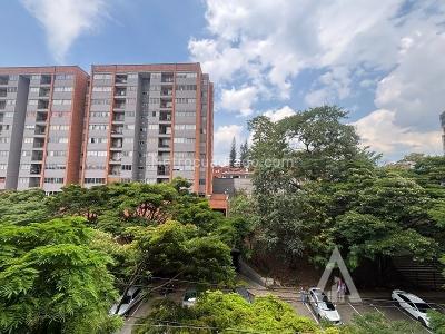 Apartamento de 3 alcobas en arriendo en Envigado, Envigado, 65 m² · foto 3 de 11
