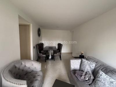Apartamento de 3 alcobas en arriendo en Envigado, Envigado, 65 m² · foto 8 de 11