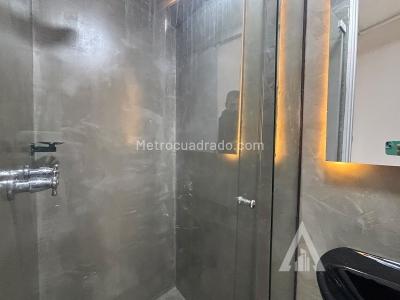 Apartamento de 3 alcobas en arriendo en El Poblado, Medellín, 64 m² · foto 5 de 17