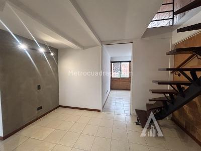 Apartamento de 3 alcobas en arriendo en El Poblado, Medellín, 64 m² · foto 9 de 17