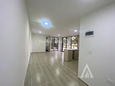 Apartamento de 1 alcoba en arriendo en Belen, Medellín, 32 m² · foto 3 de 12