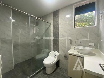 Apartamento de 1 alcoba en arriendo en Belen, Medellín, 32 m² · foto 4 de 12