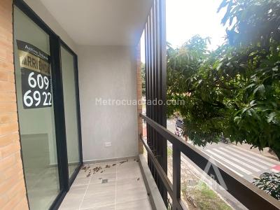 Apartamento de 1 alcoba en arriendo en Belen, Medellín, 32 m² · foto 8 de 12