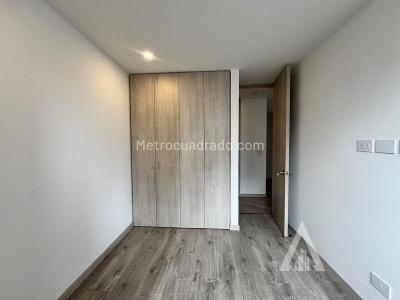 Apartamento de 2 alcobas en arriendo en Av Las Palmas, Medellín, 80 m² · foto 9 de 10
