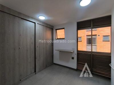 Apartamento de 2 alcobas en arriendo en El Poblado, Medellín, 96 m² · foto 16 de 20