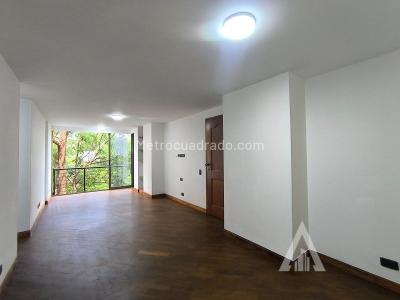 Apartamento de 2 alcobas en arriendo en El Poblado, Medellín, 96 m² · foto 7 de 20