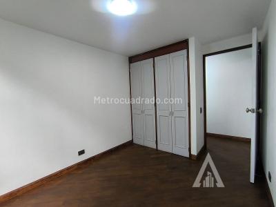 Apartamento de 2 alcobas en arriendo en El Poblado, Medellín, 96 m² · foto 9 de 20