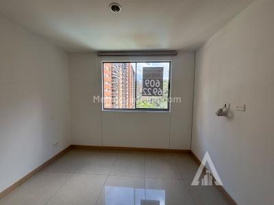 Apartamento de 2 alcobas en arriendo en San Jose, Sabaneta, 72 m² · foto 2 de 11