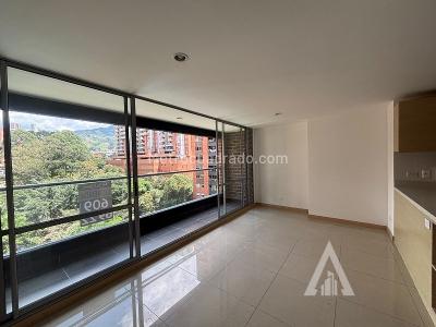 Apartamento de 2 alcobas en arriendo en San Jose, Sabaneta, 72 m² · foto 6 de 11