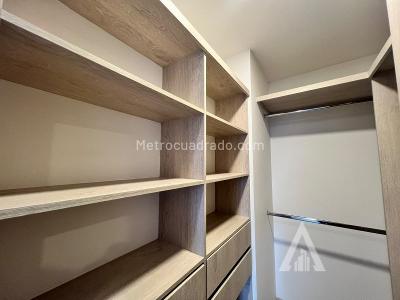 Apartamento de 2 alcobas en arriendo en Av Las Palmas, Medellín, 80 m² · foto 5 de 13