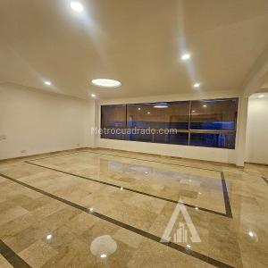 Apartamento de 3 alcobas en arriendo en El Poblado, Medellín, 226 m² · foto 11 de 20