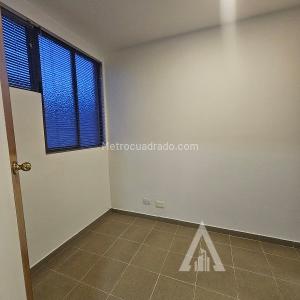Apartamento de 3 alcobas en arriendo en El Poblado, Medellín, 226 m² · foto 8 de 20
