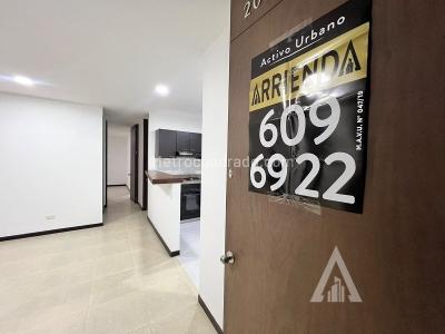 Apartamento de 2 alcobas en arriendo en Castropol, Medellín, 70 m² · foto 2 de 13