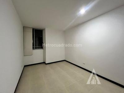 Apartamento de 2 alcobas en arriendo en Castropol, Medellín, 70 m² · foto 5 de 13