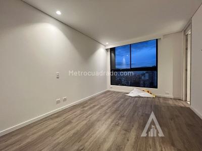 Casa de 2 alcobas en arriendo en Altos Del Poblado, Medellín, 95 m² · foto 5 de 16