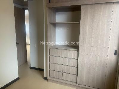 Apartamento de 3 alcobas en venta en Soacha Centro, Soacha, 61 m² · foto 4 de 9