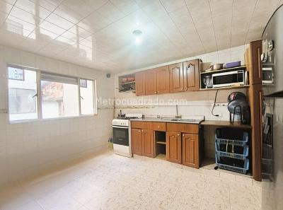 Casa de 5 alcobas en venta en Muzu, Bogotá, 291 m² · foto 8 de 19