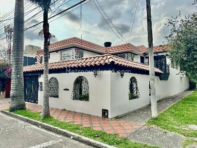 Casa en Arriendo, LA ESMERALDA, Bogotá D.C.