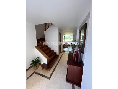 Casa de 5 alcobas en venta en Calatrava Ii, Bogotá, 265 m² · foto 6 de 20