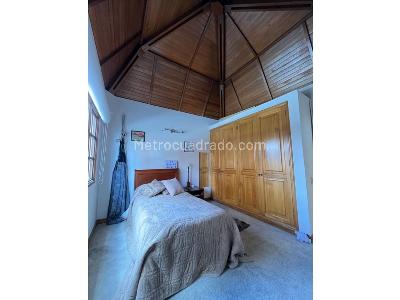 Casa de 5 alcobas en venta en Calatrava Ii, Bogotá, 265 m² · foto 8 de 20