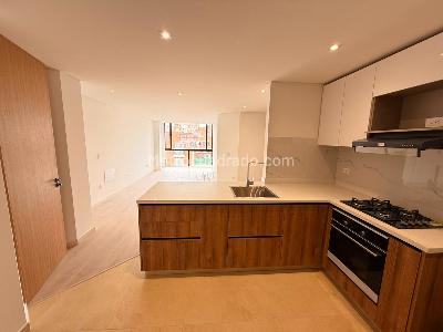 Apartamento en venta en Cedritos, Bogotá · foto 2 de 20