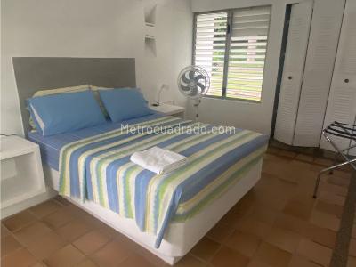 Casa de 4 alcobas en venta en Girardot, Girardot, 381 m² · foto 12 de 18