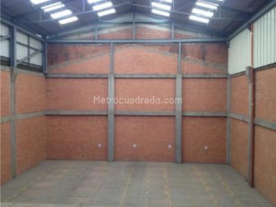 Warehouse for rent in Montevideo, Bogotá