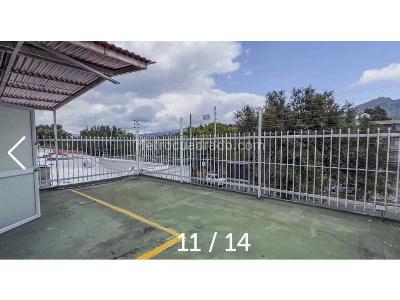 Casa de 5 alcobas en venta en El Polo, Bogotá, 320 m² · foto 9 de 12