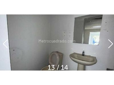 Casa de 5 alcobas en venta en El Polo, Bogotá, 320 m² · foto 11 de 12