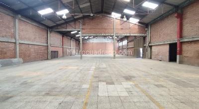 Warehouse for rent in MONTEVIDEO, Bogotá