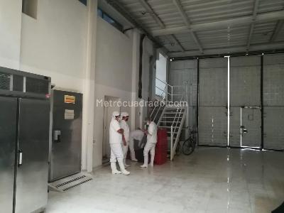 Warehouse for rent in EL TOBERIN, Bogotá