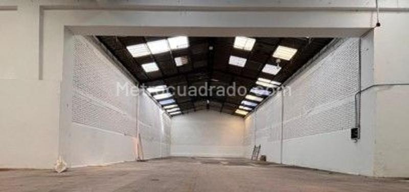 Bodega en Arriendo, SANTA ISABEL OCCIDENTAL, Bogotá D.C. - Más