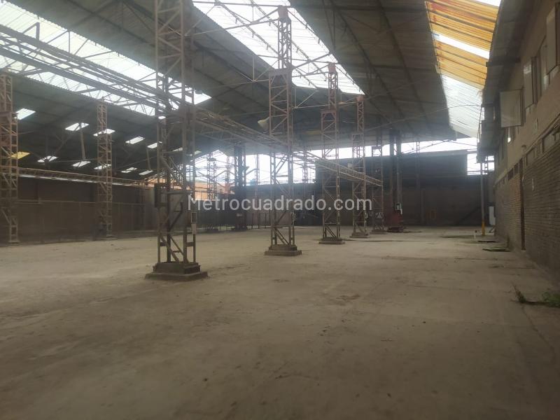 Bodega en Arriendo, SOACHA, Soacha - Więcej