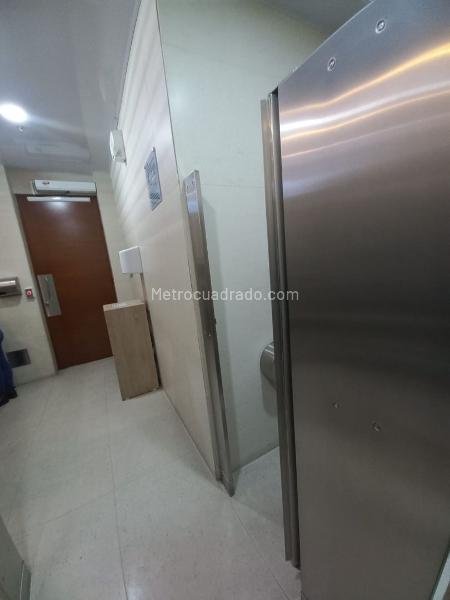 Oficina en Arriendo, CHAPINERO, Bogotá D.C. - Más