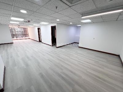 Oficina en Arriendo, SANTA BARBARA, Bogotá D.C.