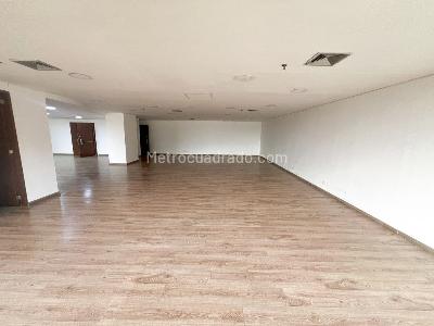 Oficina en Arriendo, SANTA BARBARA, Bogotá D.C.