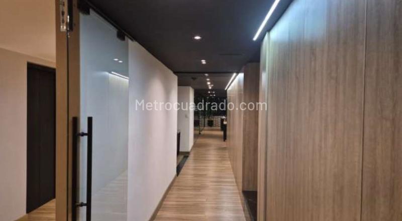Oficina en Arriendo, CHICO, Bogotá D.C. - Más
