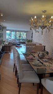 Apartamento de 3 alcobas en venta en Chico, Bogotá, 210 m² · foto 6 de 20