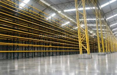 Warehouse for rent in MONTEVIDEO, Bogotá