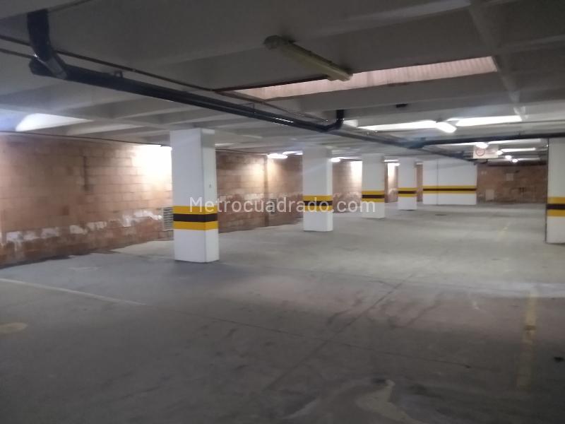 Edificio de Oficinas en Arriendo, CHAPINERO, Bogotá D.C. - Vista 3