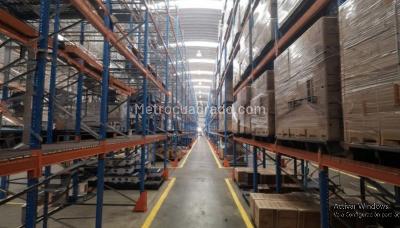 Warehouse for rent in MONTEVIDEO, Bogotá