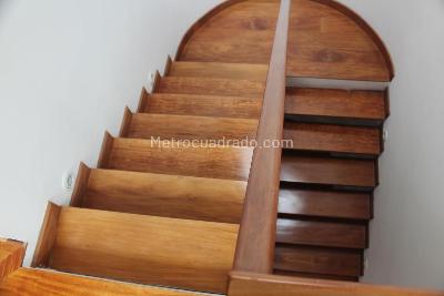 Casa de 3 alcobas en venta en Santa Ana Oriental, Bogotá, 268 m² · foto 15 de 18