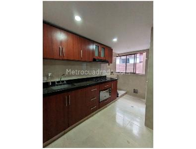 Apartamento de 2 alcobas en venta en Chico, Bogotá, 96 m² · foto 13 de 18