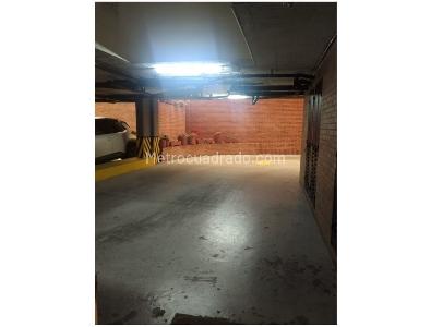 Apartamento de 2 alcobas en venta en Chico, Bogotá, 96 m² · foto 16 de 18