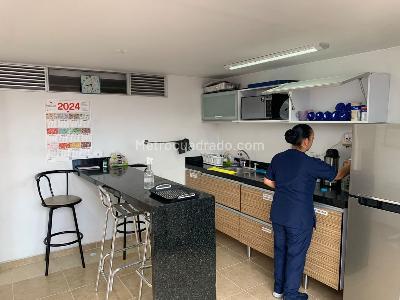 Casa de 4 alcobas en venta en Niza, Bogotá, 331 m² · foto 7 de 9