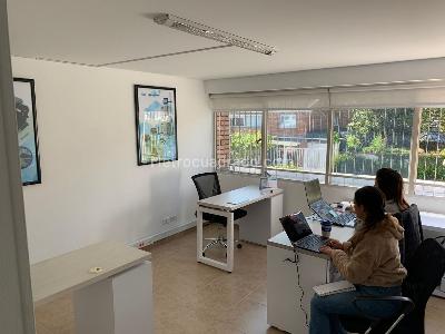 Casa de 4 alcobas en venta en Niza, Bogotá, 331 m² · foto 4 de 9
