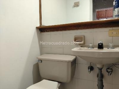 Apartamento de 3 alcobas en venta en Loma De San Julian, Medellín, 80 m² · foto 16 de 18