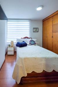 Apartamento de 3 alcobas en venta en El Poblado Castropol, Medellín, 79 m² · foto 11 de 20